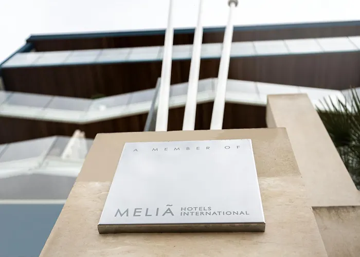 Hotel Vlora Priam, Affiliated By Melia